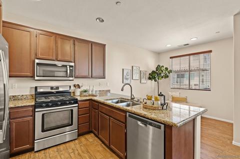 10201 Star Magnolia Ln, Santee, CA 92071 photo 9