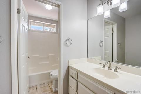 1574 Avenida Guillermo, Oceanside, CA 92056 photo 14