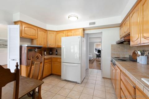 9805 Summit Dr, La Mesa, CA 91941 photo 19