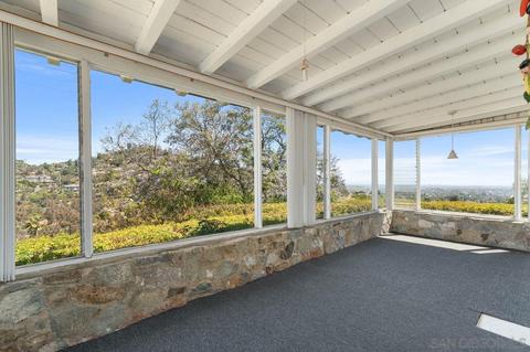 9805 Summit Dr, La Mesa, CA 91941 photo 13