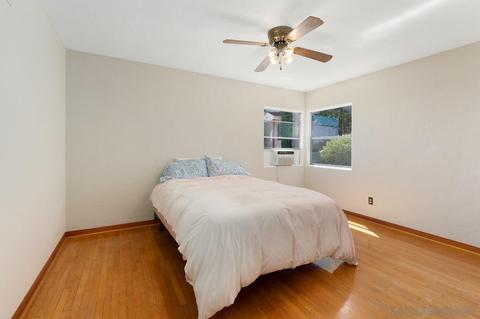 9805 Summit Dr, La Mesa, CA 91941 photo 23