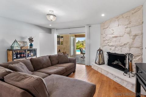 371 San Roque Dr, Escondido, CA 92025 photo 15