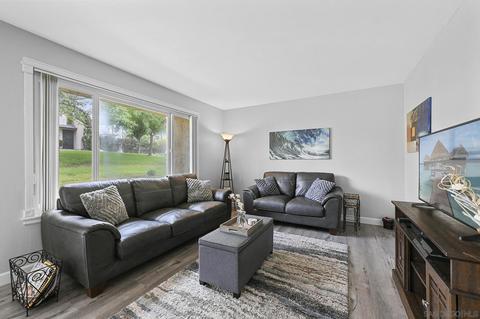 10527 Kerrigan Ct, Santee, CA 92071 photo 5