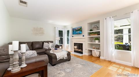 1287 Sunglow Dr, Oceanside, CA 92056 photo 9