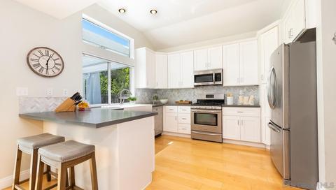 1287 Sunglow Dr, Oceanside, CA 92056 photo 7