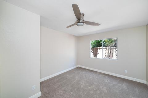 357 Aspen Creek Way, Oceanside, CA 92057 photo 16