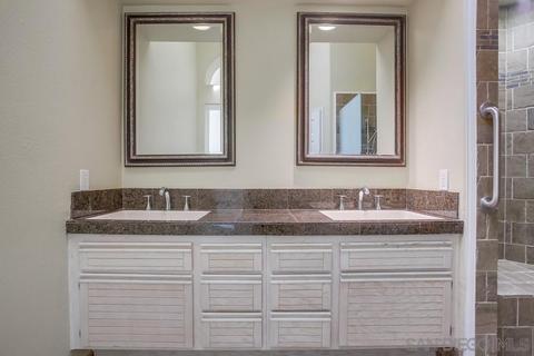 1696 Marbella Dr, Vista, CA 92081 photo 17