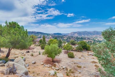 1370 Blue Lilac, Alpine, CA 91901 photo 25