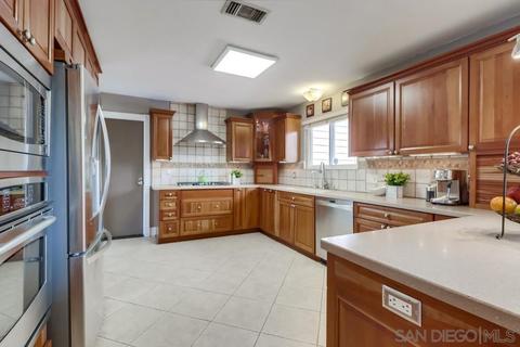 1370 Blue Lilac, Alpine, CA 91901 photo 12