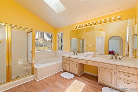 31447 Corte Montiel, Temecula, CA 92592 photo 21