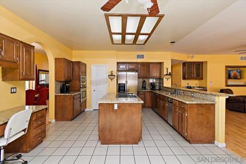 31447 Corte Montiel, Temecula, CA 92592 photo 8