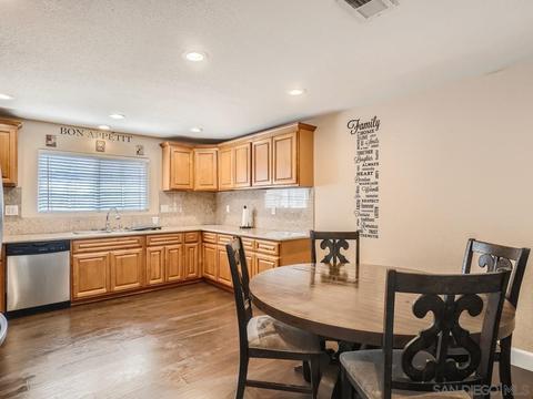 1324 Portola Ave, Spring Valley, CA 91977 photo 7