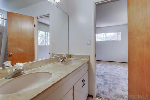 8109 Vista Dr, La Mesa, CA 91941 photo 20