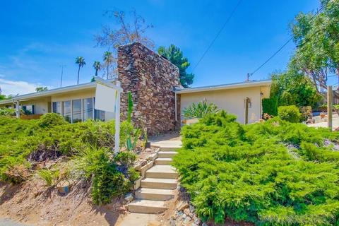 8109 Vista Dr, La Mesa, CA 91941 photo 2