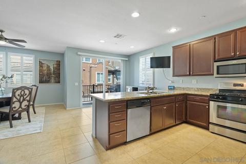 9811 Old Tree Ln, Santee, CA 92071 photo 6