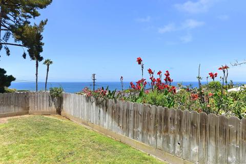 6492 Avenida Manana, La Jolla, CA 92037 photo 17
