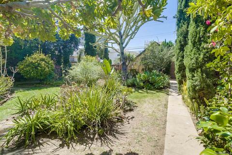 340 B Ave, Coronado, CA 92118 photo 24