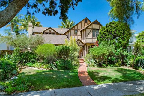 340 B Ave, Coronado, CA 92118 photo 1