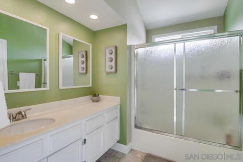 8861 Burkshire Pl, Lakeside, CA 92040 photo 35