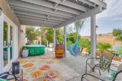 8861 Burkshire Pl, Lakeside, CA 92040 photo 7