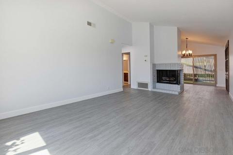 741 Nob Cir, Vista, CA 92084 photo 5