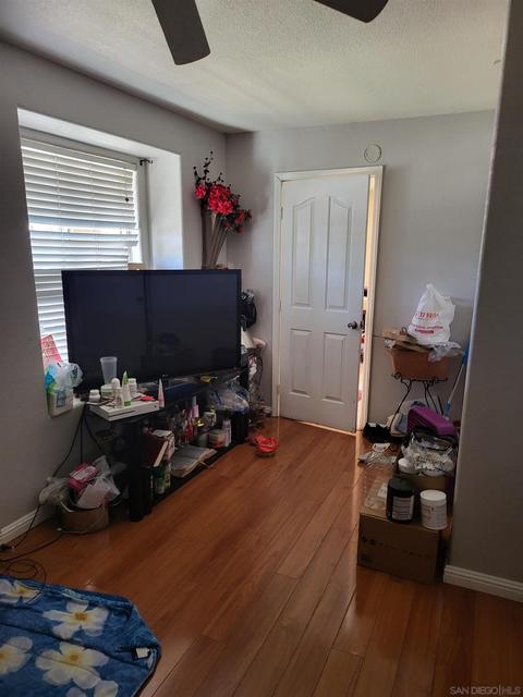 9849 Linden Ave, Bloomington, CA 92316 photo 18