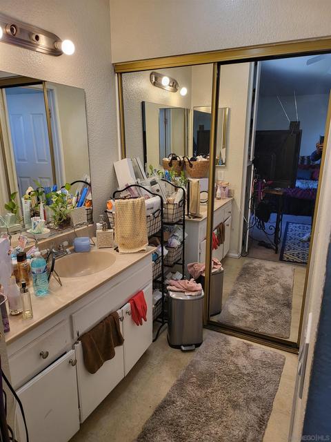 9849 Linden Ave, Bloomington, CA 92316 photo 8