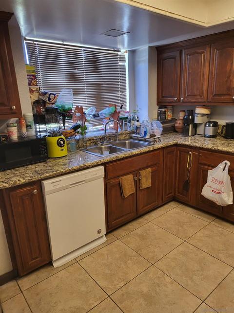 9849 Linden Ave, Bloomington, CA 92316 photo 7