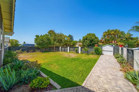 806 Cypress Dr, Vista, CA 92084 photo 34