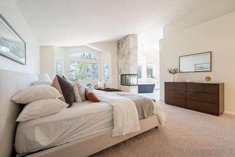 5153 Via Mindanao, Oceanside, CA 92057 photo 2