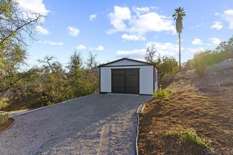 184 Pamela Dr, Fallbrook, CA 92028 photo 29