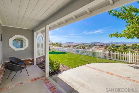 5831 Redondo Dr, Bonsall, CA 92003 photo 9