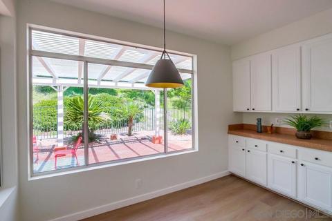 390 Camino Bailen, Escondido, CA 92029 photo 15