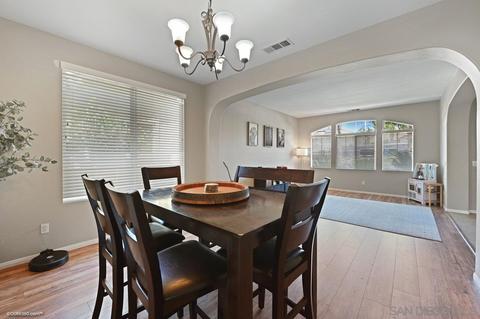 33687 Spring Brook Cir, Temecula, CA 92592 photo 9