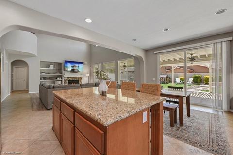 33687 Spring Brook Cir, Temecula, CA 92592 photo 19
