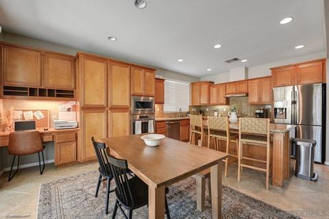 33687 Spring Brook Cir, Temecula, CA 92592 photo 5