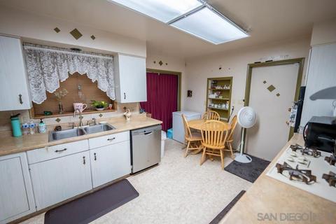 4433 Summit Dr, La Mesa, CA 91941 photo 18