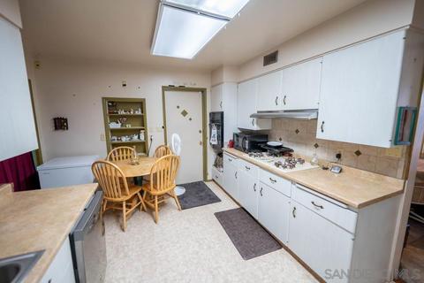 4433 Summit Dr, La Mesa, CA 91941 photo 19