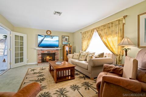 3620 Trieste, Carlsbad, CA 92010 photo 5