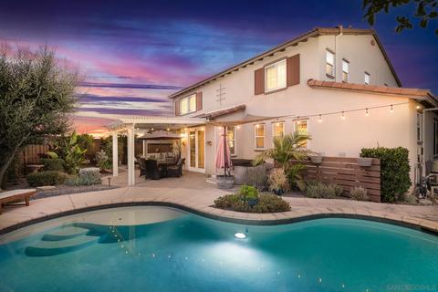 5586 Dracena St, Santee, CA 92071 photo 2