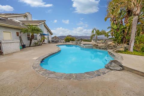 476 Silver Shadow Dr, San Marcos, CA 92078 photo 3