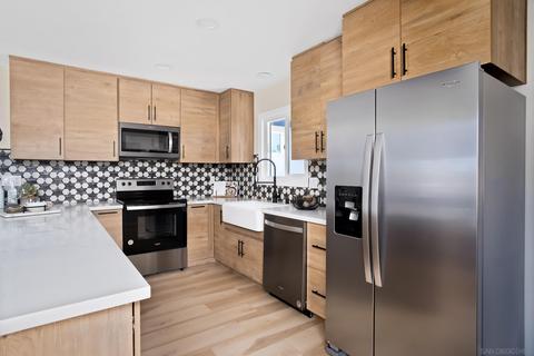 724 W College St, Fallbrook, CA 92028 photo 8