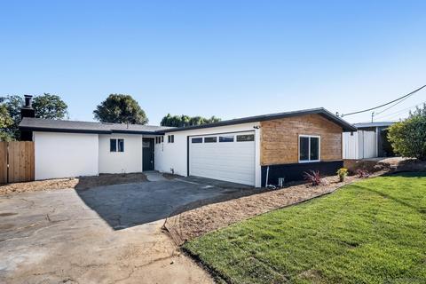 724 W College St, Fallbrook, CA 92028 photo 1