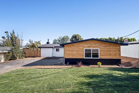 724 W College St, Fallbrook, CA 92028 photo 2