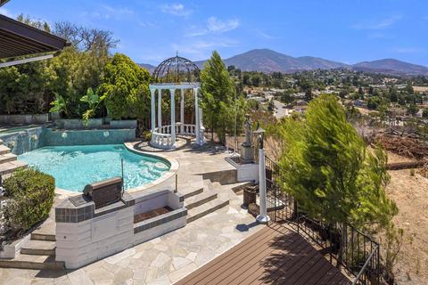 4249 Crestview Dr, La Mesa, CA 91941 photo 23