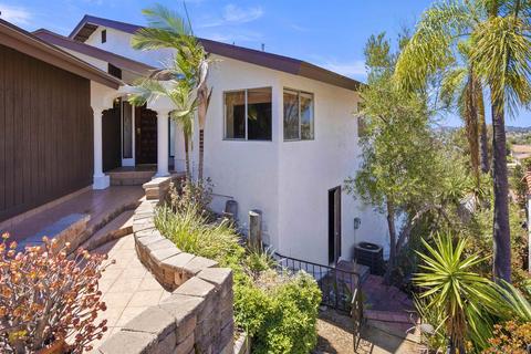 4249 Crestview Dr, La Mesa, CA 91941 photo 4