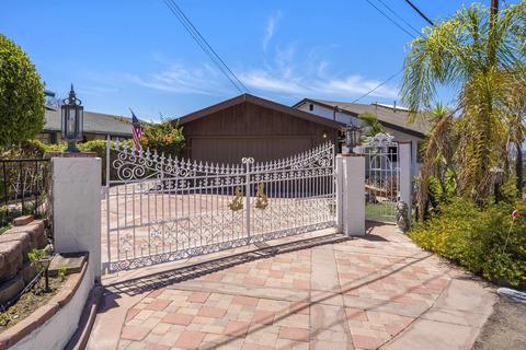 4249 Crestview Dr, La Mesa, CA 91941 photo 2