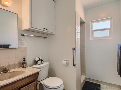 925 Beech Ave, Chula Vista, CA 91911 photo 17