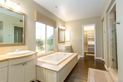 6680 Lemon Leaf Dr, Carlsbad, CA 92011 photo 25