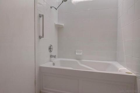 6873 Carnation Dr, Carlsbad, CA 92011 photo 24